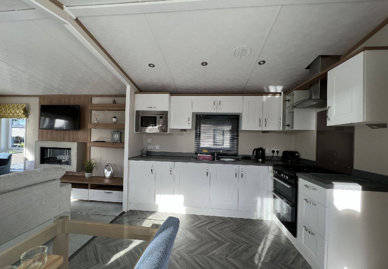 Chalet in St Andrews - Lodge 1 Stewarts Resort, St Andrews