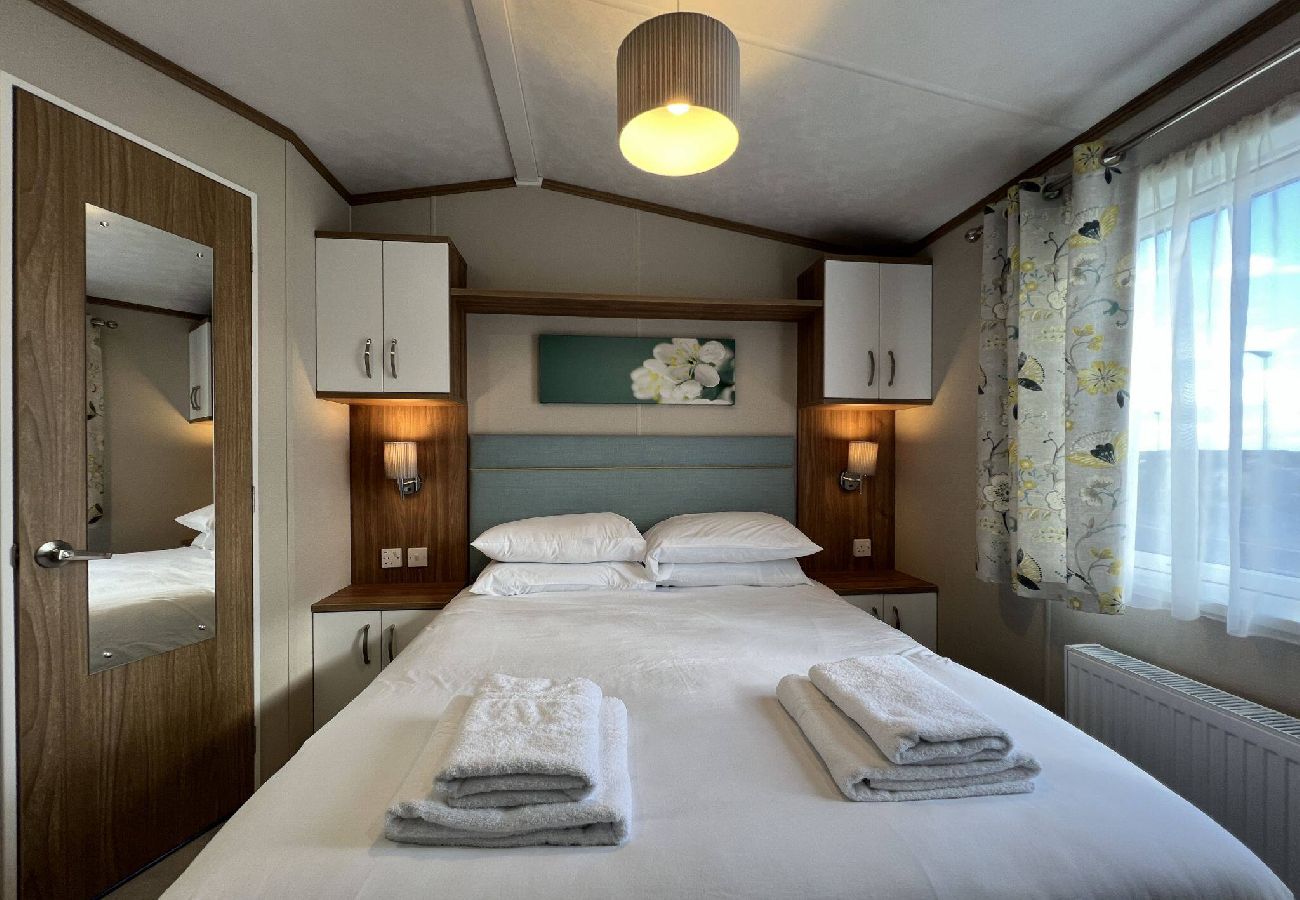 Chalet in St Andrews - Lodge 1 Stewarts Resort, St Andrews