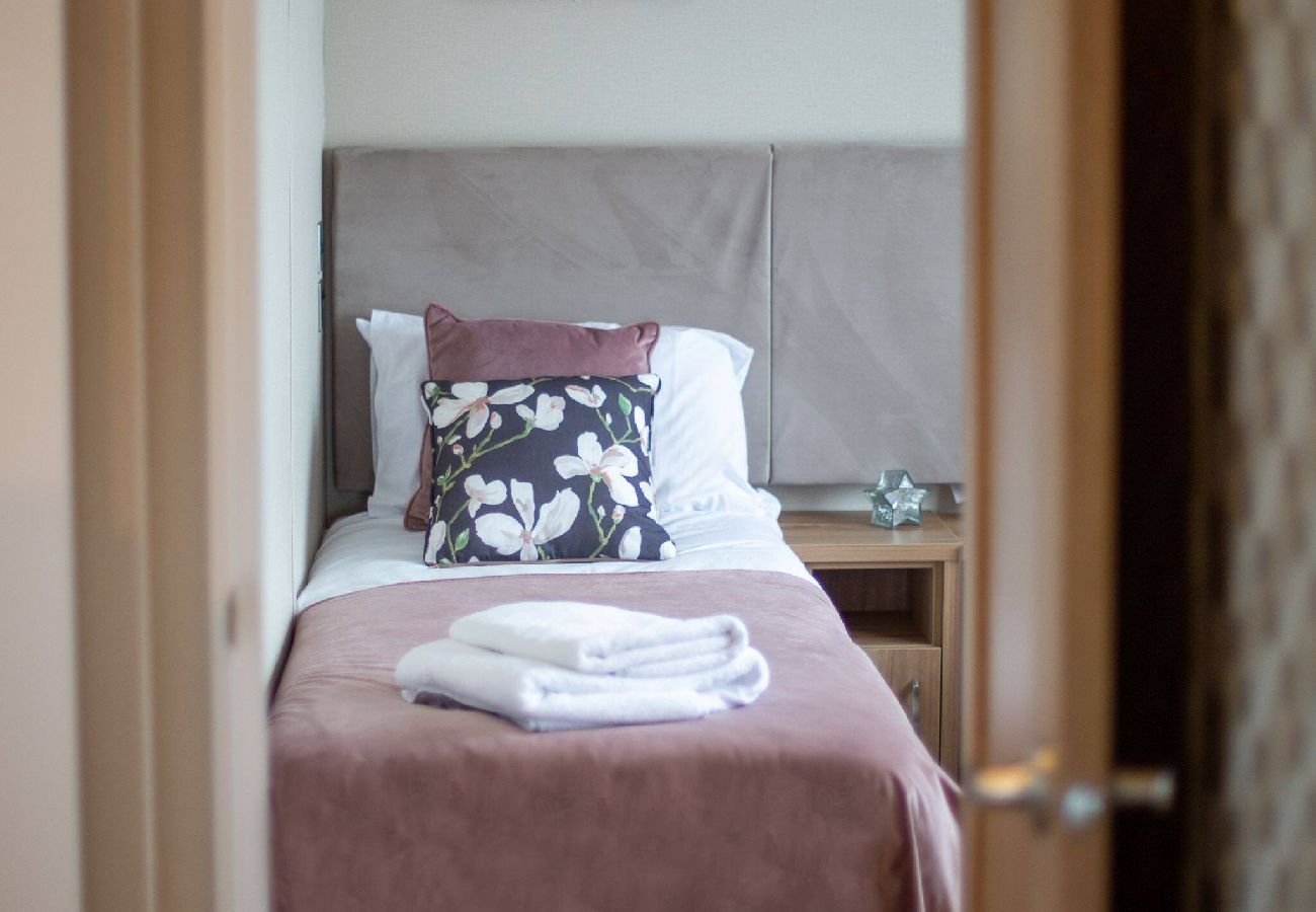 Chalet in St Andrews - Glenfinnan Lodge 29, Stewarts Resort