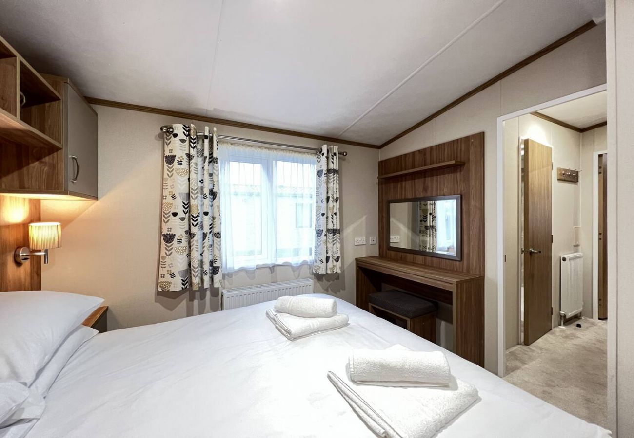 Chalet in St Andrews - Lodge 2 Stewarts Resort, St Andrews