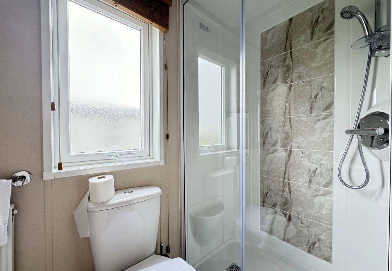 Chalet in St Andrews - Lodge 2 Stewarts Resort, St Andrews