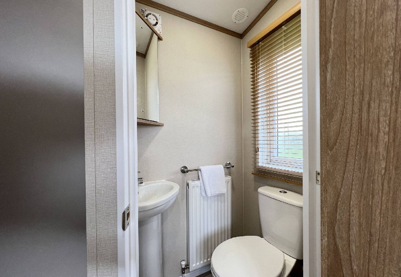 Chalet in St Andrews - Lodge 2 Stewarts Resort, St Andrews