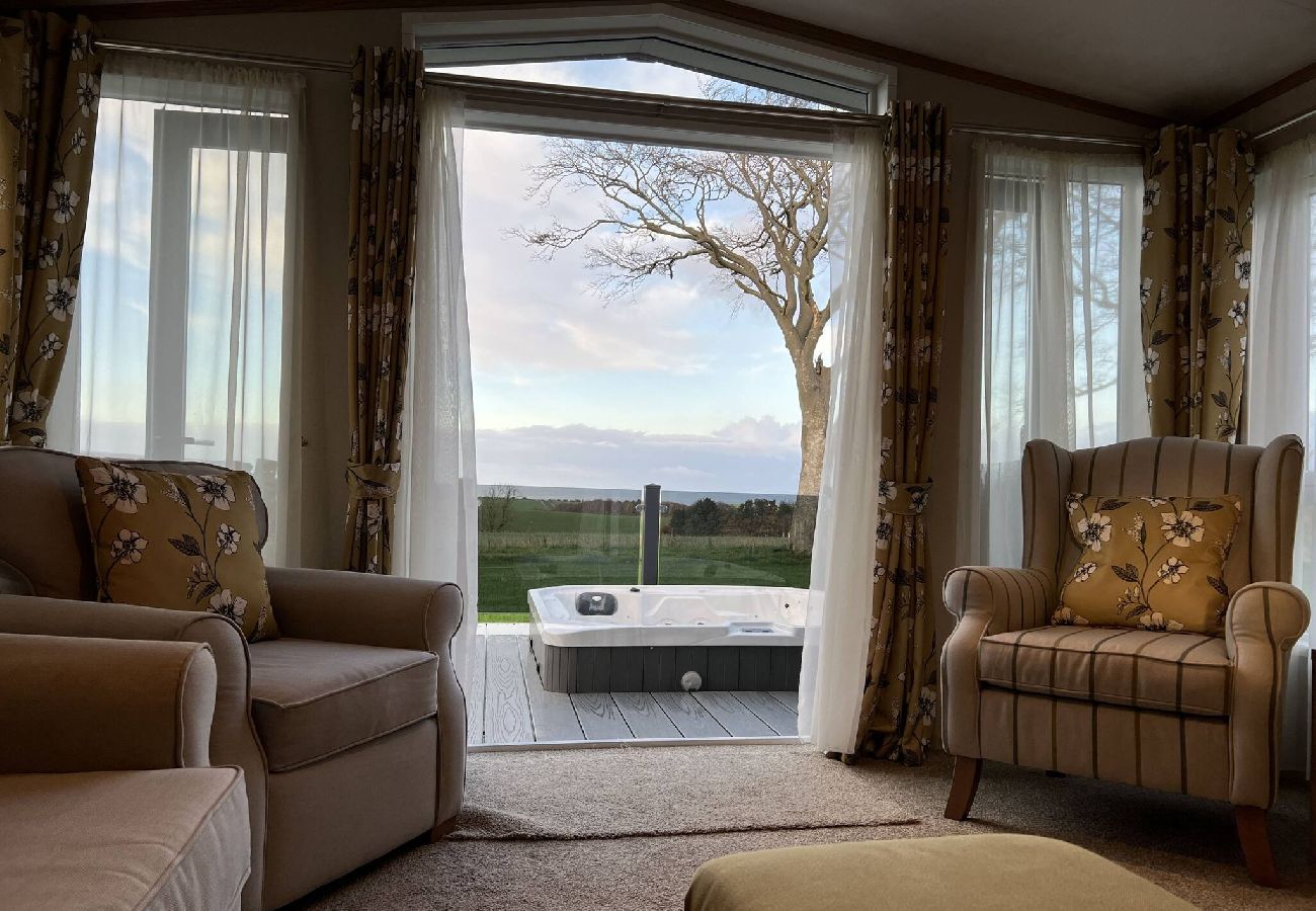 Chalet in St Andrews - Lodge 31 Stewarts Resort, St Andrews