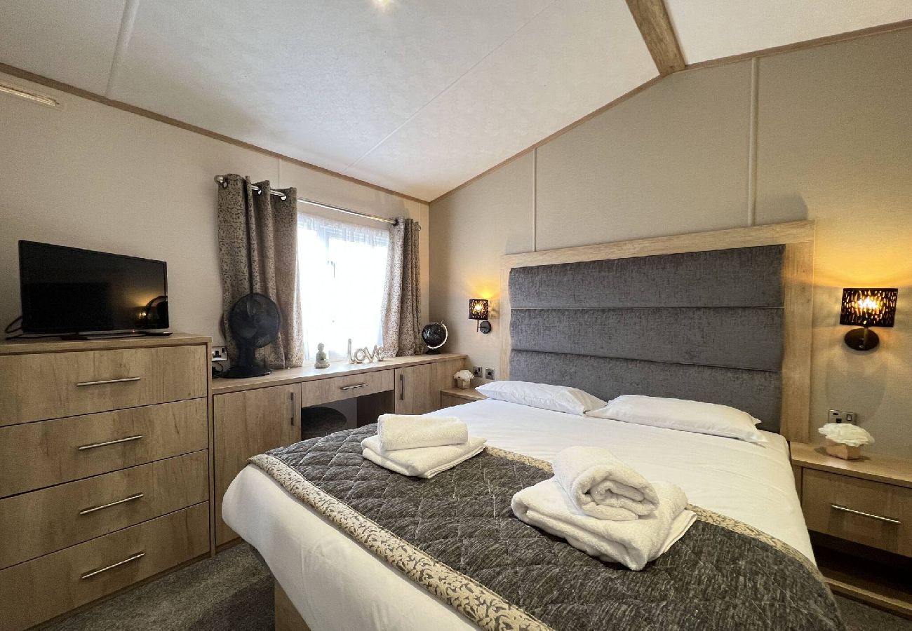 House in Fife - Glen Isla Lodge 3, Stewarts Resort