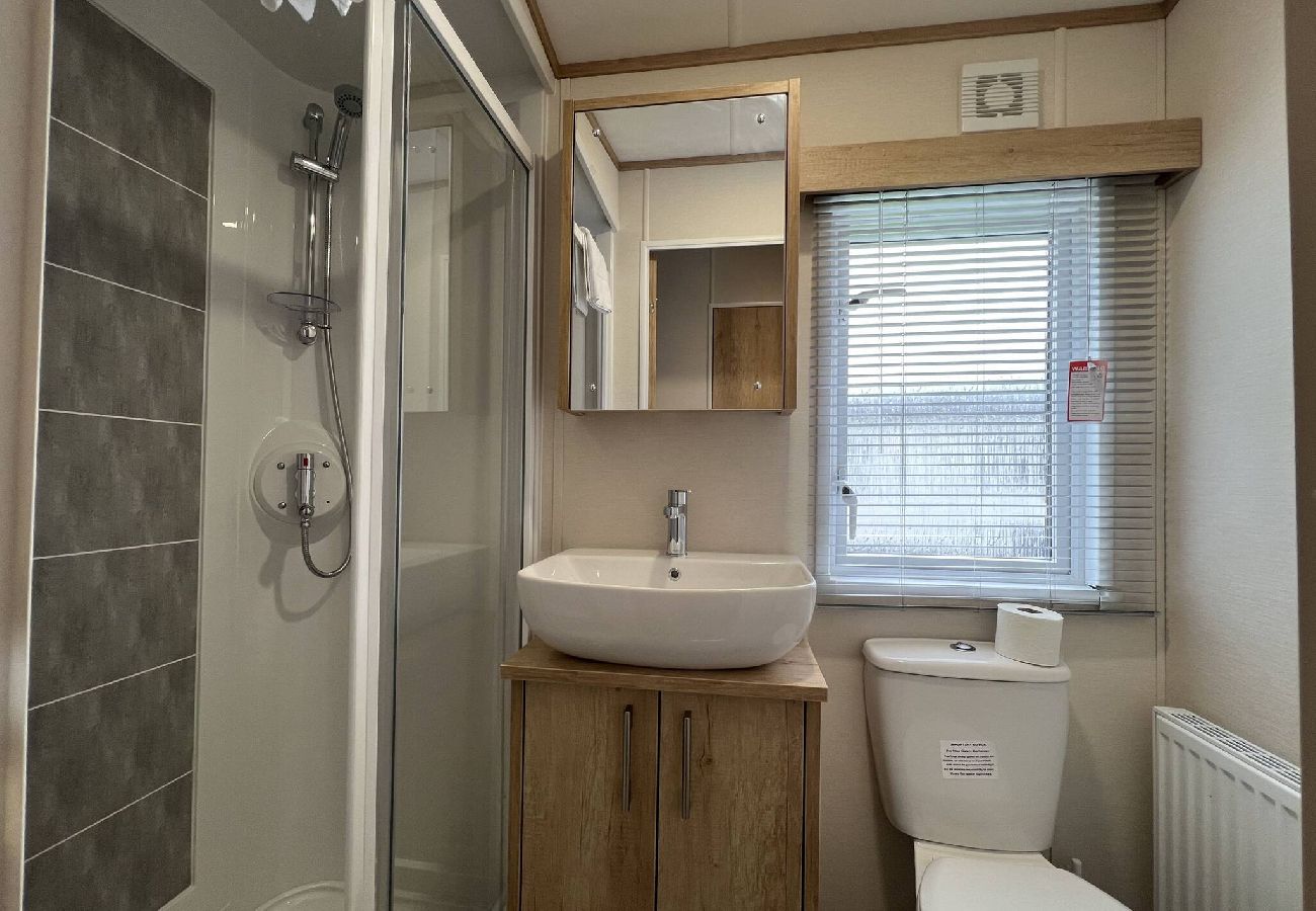 Chalet in St Andrews - Glen Isla Lodge 3, Stewarts Resort