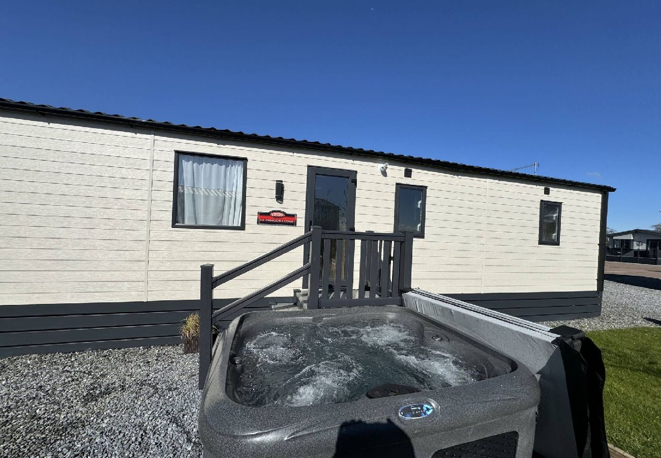 Chalet in St Andrews - Glen Isla Lodge 3, Stewarts Resort