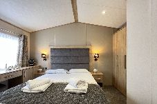 House in Fife - Glen Isla Lodge 3, Stewarts Resort