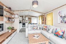 House in Fife - The Caledonia Lodge, Stewarts Resort