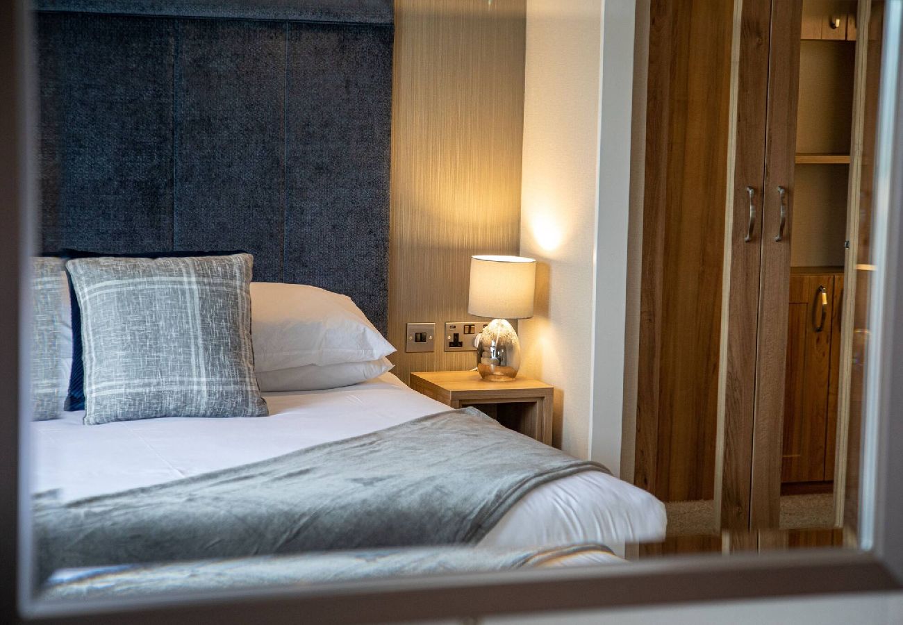 Chalet in St Andrews - Lodge 27 Stewarts Resort, St Andrews