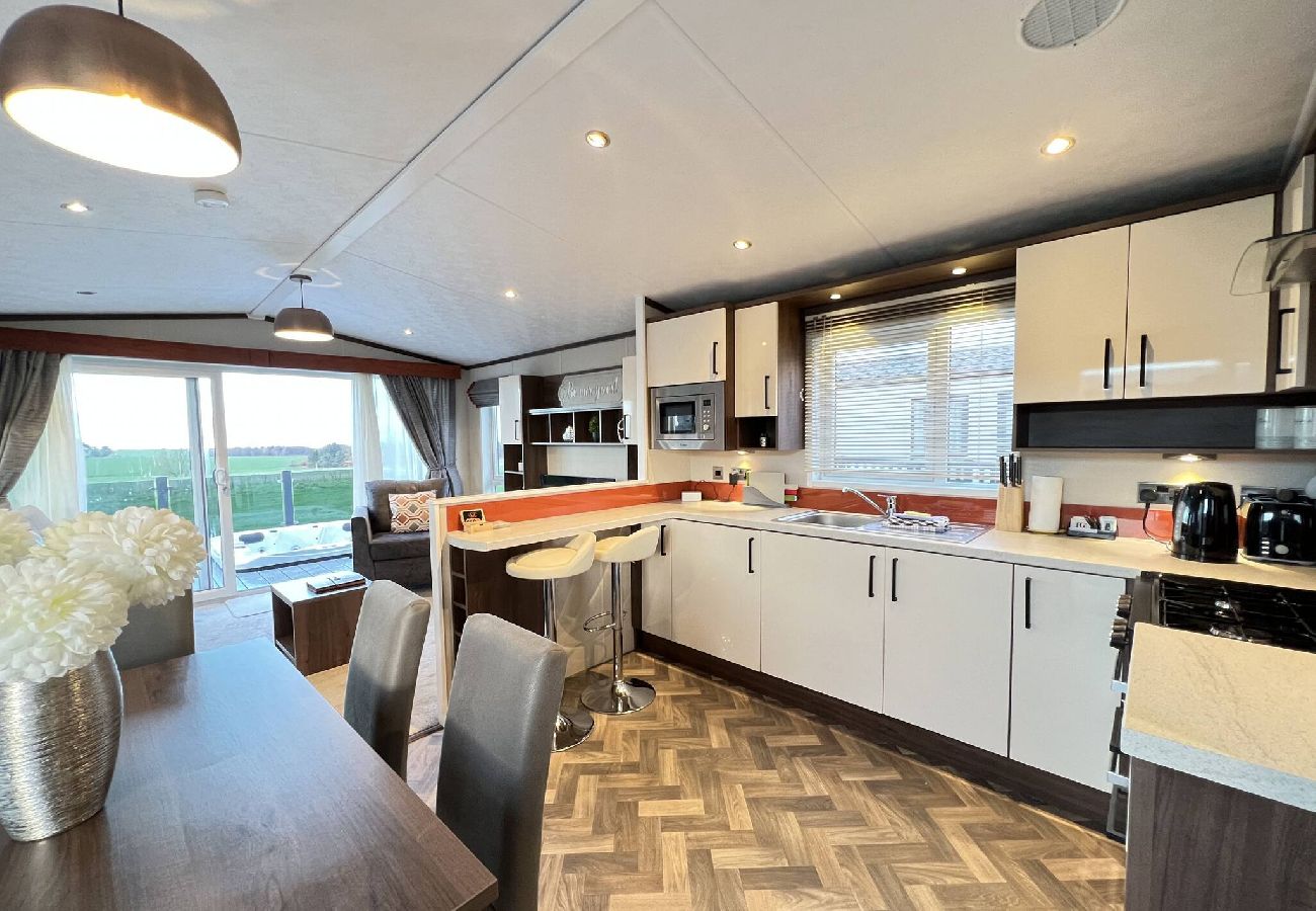 Chalet in St Andrews - Purple Thistle Lodge 32, Stewarts Resort