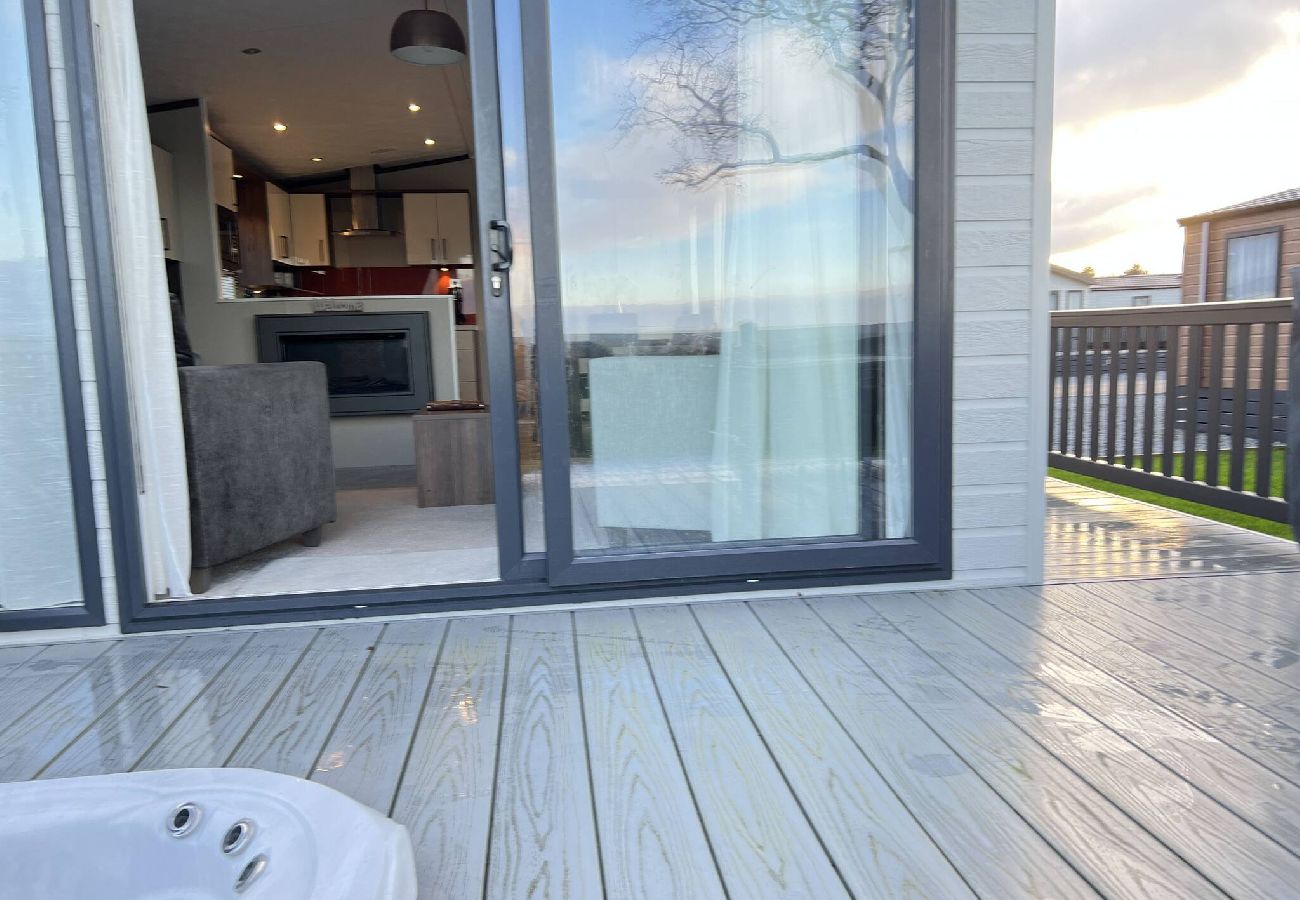 Chalet in St Andrews - Purple Thistle Lodge 32, Stewarts Resort
