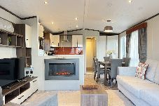 House in Fife - Purple Thistle Lodge 32, Stewarts Resort