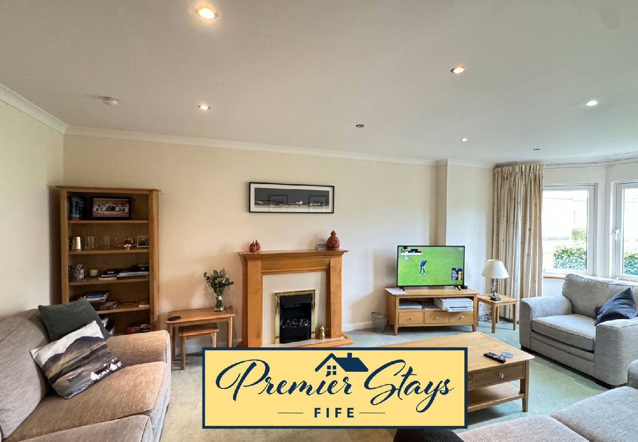 House in St Andrews - McKenzie Square, St Andrews