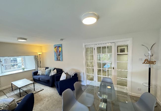 House in St Andrews - Maltbarn Apartment, St Andrews