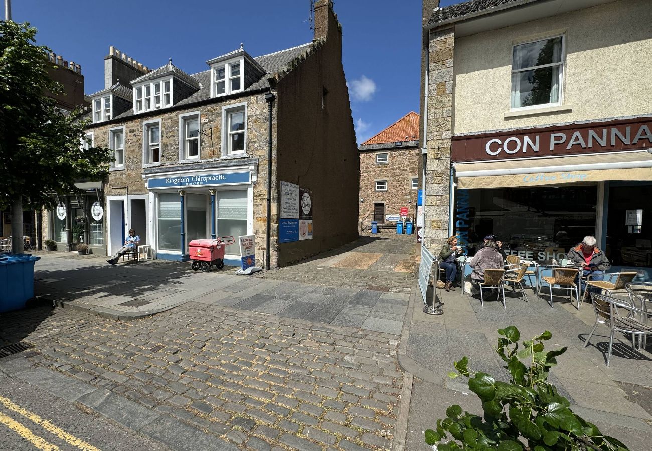 House in St Andrews - Maltbarn Apartment, St Andrews