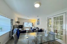 House in St Andrews - Maltbarn Apartment, St Andrews