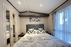 House in Fife - The Coorie Neuk Lodge 34, Stewarts Resor