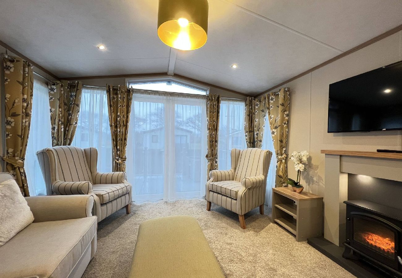 Chalet in St Andrews - Lodge 14 Stewarts Resort, St Andrews