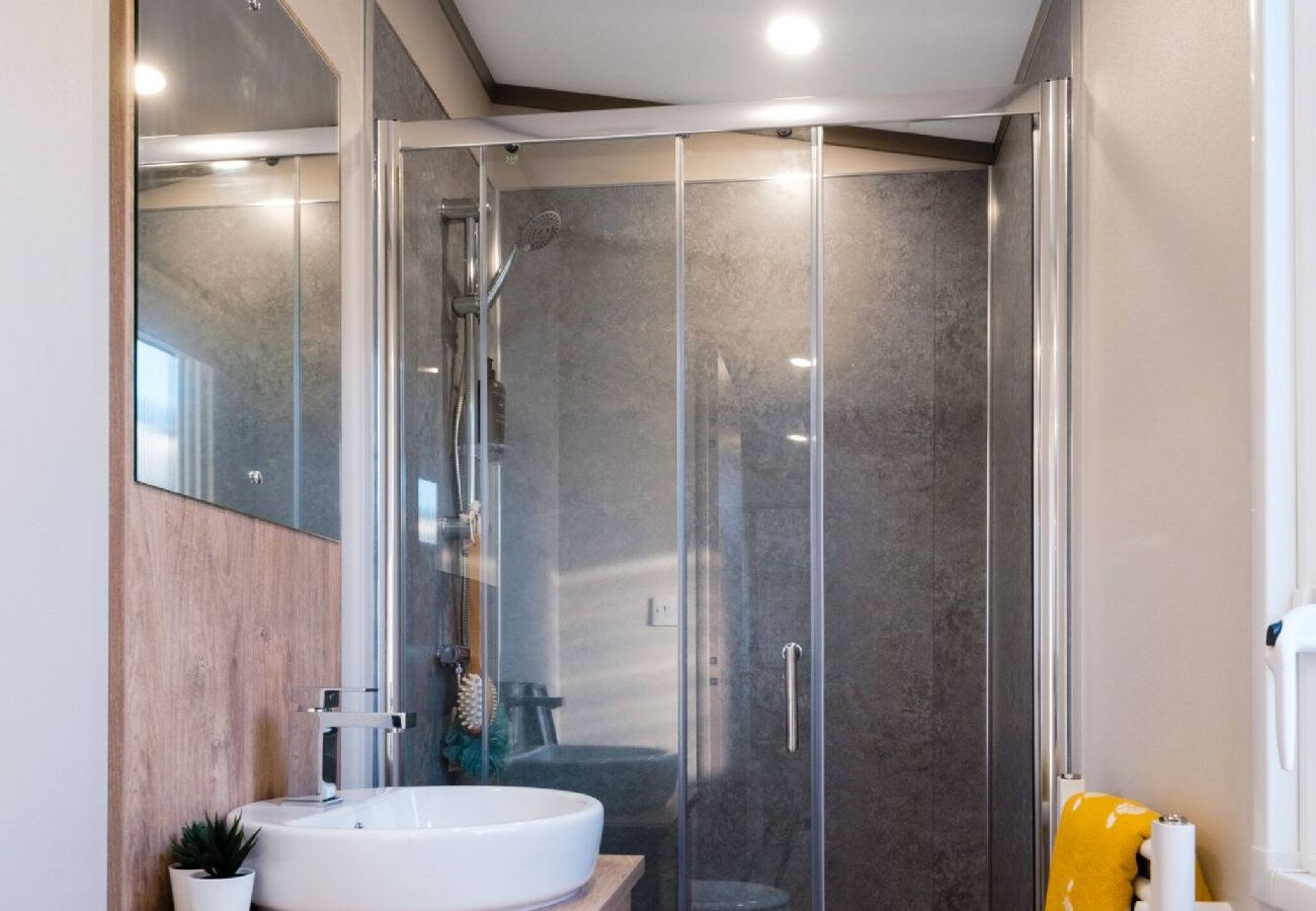 House in St Andrews - Stonewood Hot Tub Lodge 33