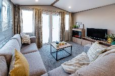 House in Fife - Stonewood Hot Tub Lodge 33