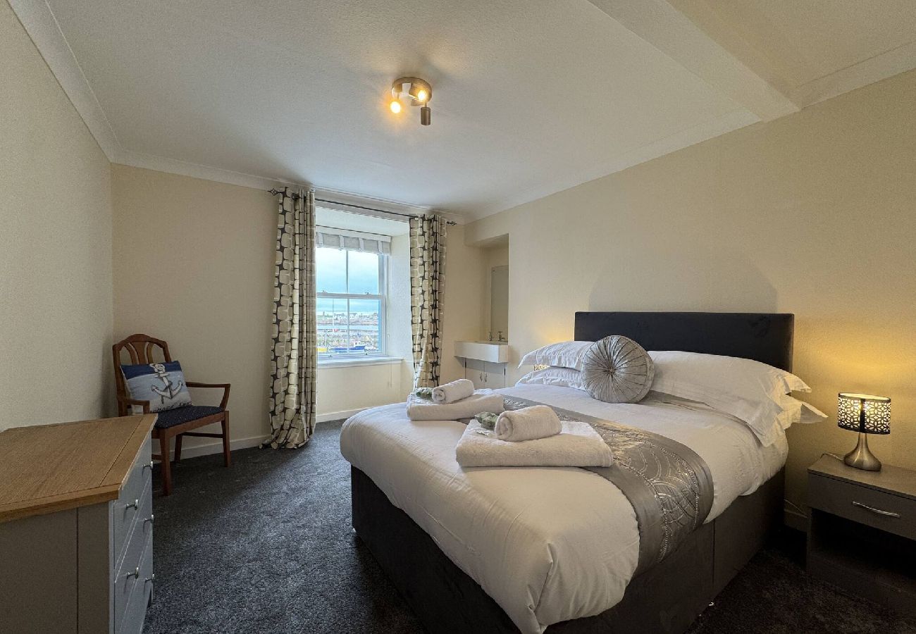 House in Anstruther - Bayview