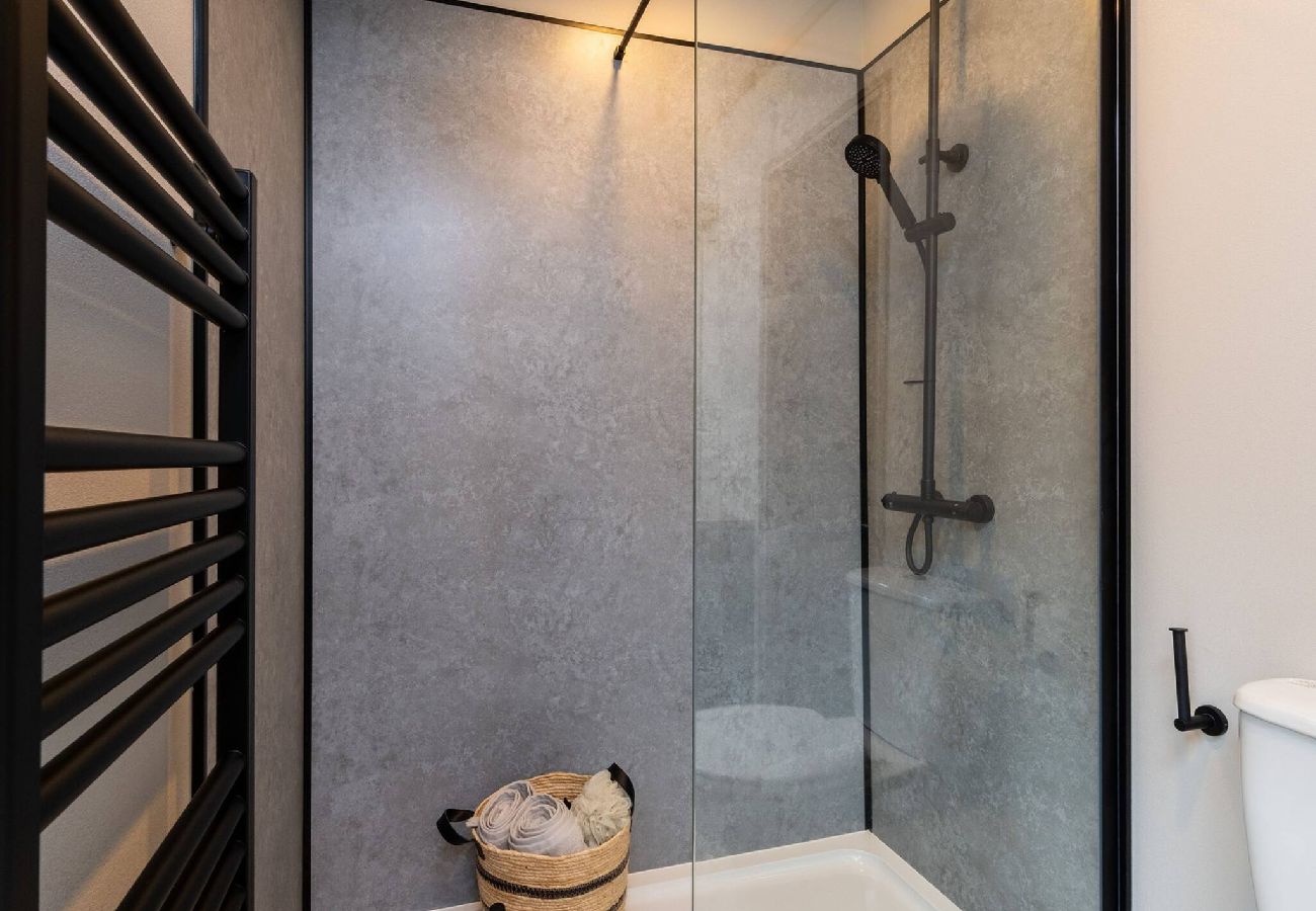 Chalet in St Andrews - Victory Faraday Hot Tub  Lodge 96, Camer