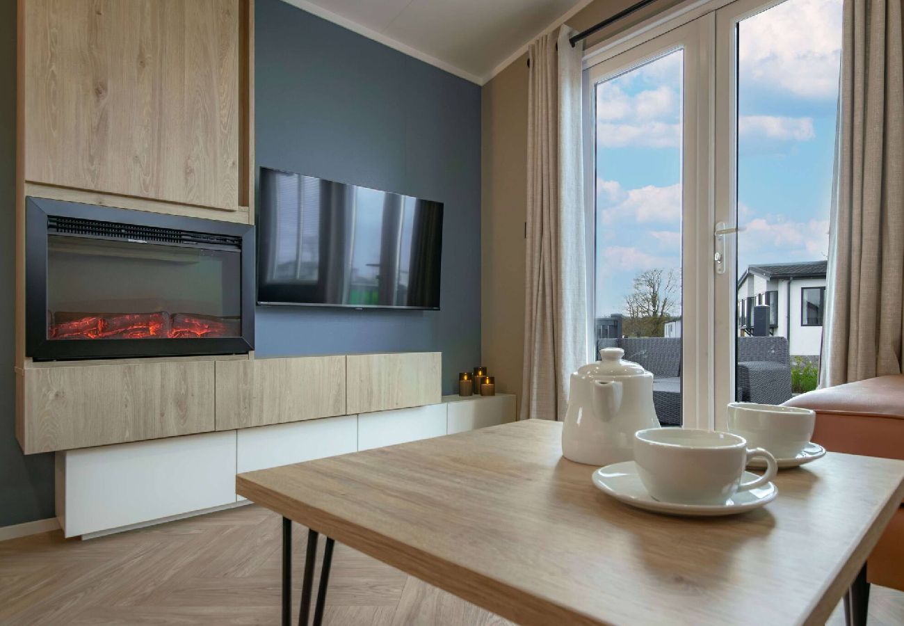 House in St Andrews - HotTub Bower lodge 72,