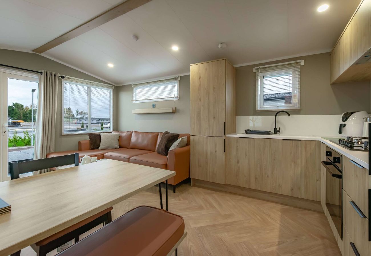 House in St Andrews - HotTub Bower lodge 72,