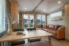 House in Fife - HotTub Bower lodge 72, 