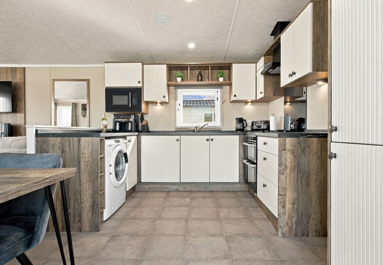 Chalet in Cameron - Avon Lodge 174