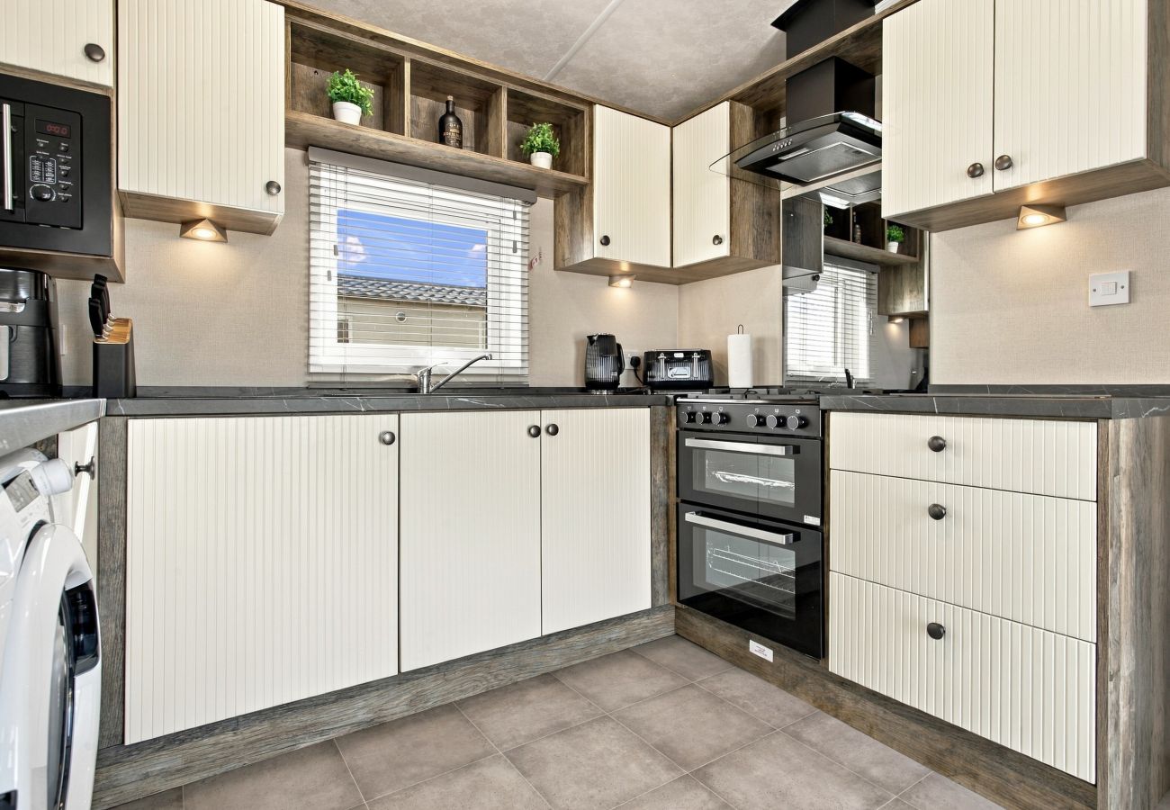 Chalet in Cameron - Avon Lodge 174